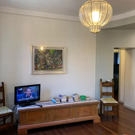 Apartment Casa Verde Canal View Venice